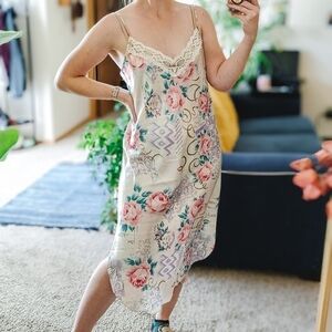 Vintage California Miss Floral Silky Chemise Slip Night Dress